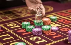 F12 Bet خوش آمدید بونس +600% پیشکش موبائل ایپ کے پروموشن سیکشن میں دکھائی دیتی ہے۔